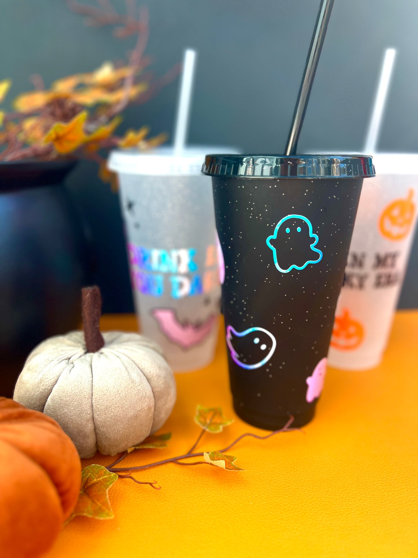Holographic Ghost Cold Cup